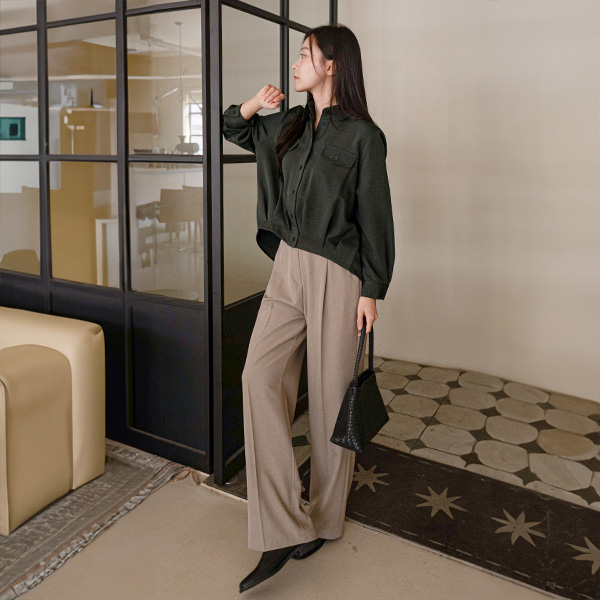 [valyou] Under Pintuck Pocket Unbalanced Shirt