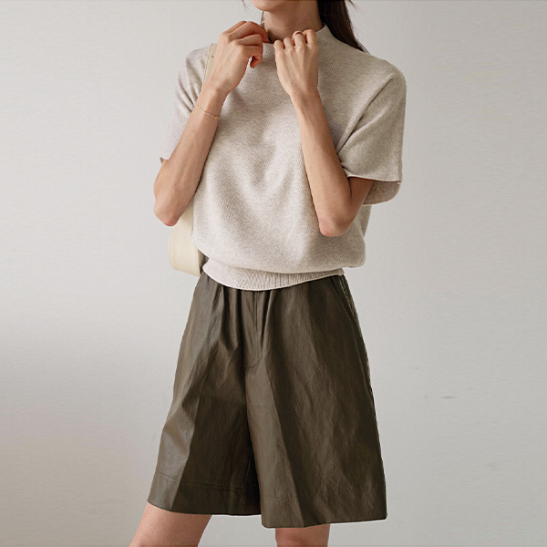 Half-necked Stingray Short-sleeve Knitwear