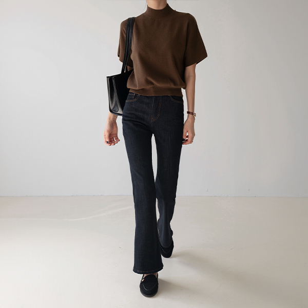 Half-necked Stingray Short-sleeve Knitwear
