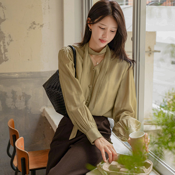 [valyou] Silky Tencel Tie Blouse
