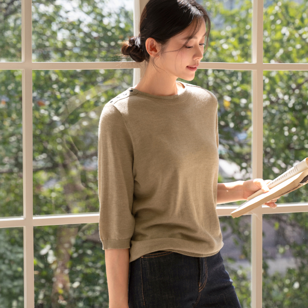Soft Shoulder Button Half Sleeves Knitwear