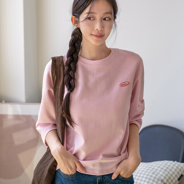 버터 자수 트임 3/4 sleeve sweatshirt