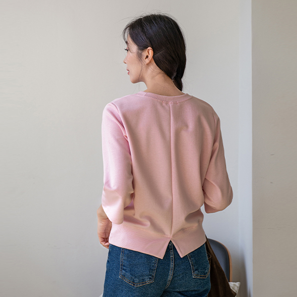 버터 자수 트임 3/4 sleeve sweatshirt