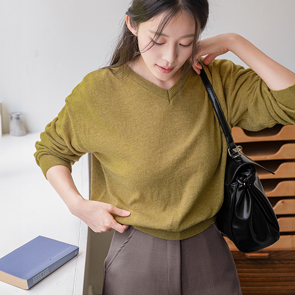 Heaven Basic V-Neck Knitwear