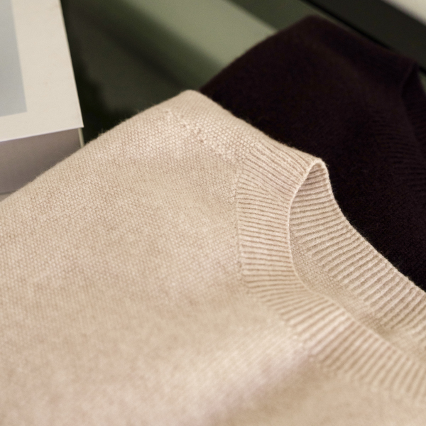 Easy Whole Garment Half Sleeve Knitwear