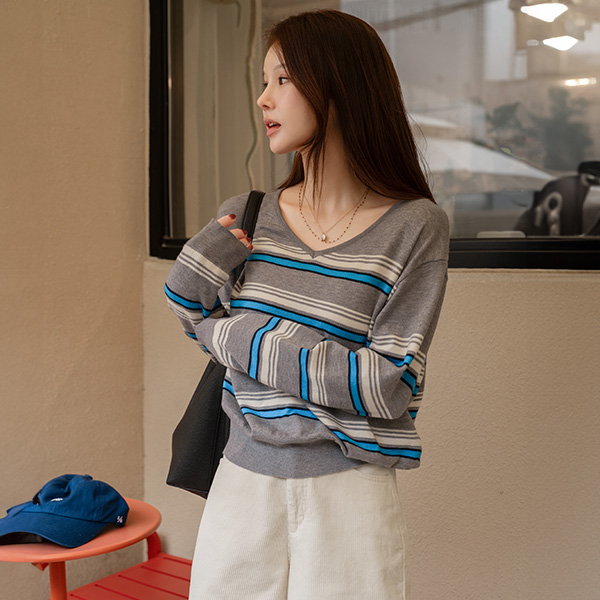 [valyou] Soft multi horizontal striped V Knitwear