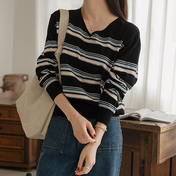 [valyou] Soft multi horizontal striped V Knitwear