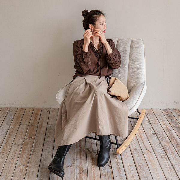 Frill Ribbon Sleeveskey Blouse
