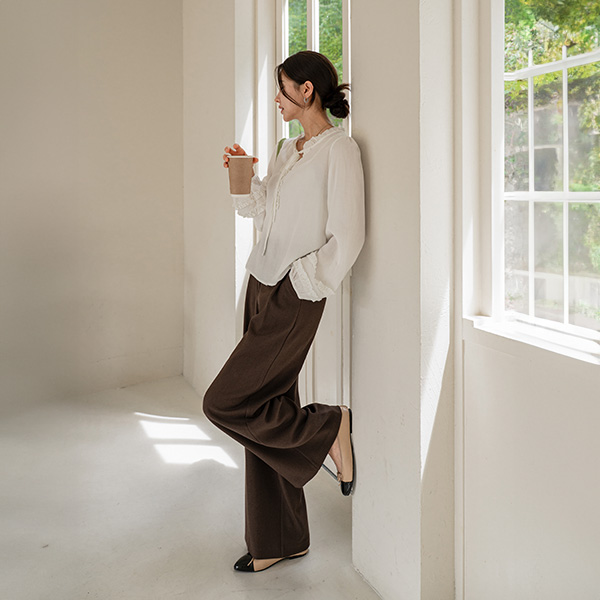 Frill Ribbon Sleeveskey Blouse
