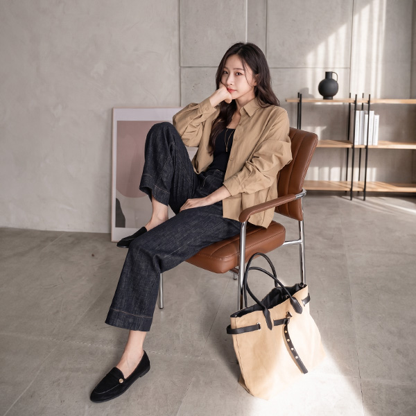 Back-button Wappen Patch Slit Point Shirt