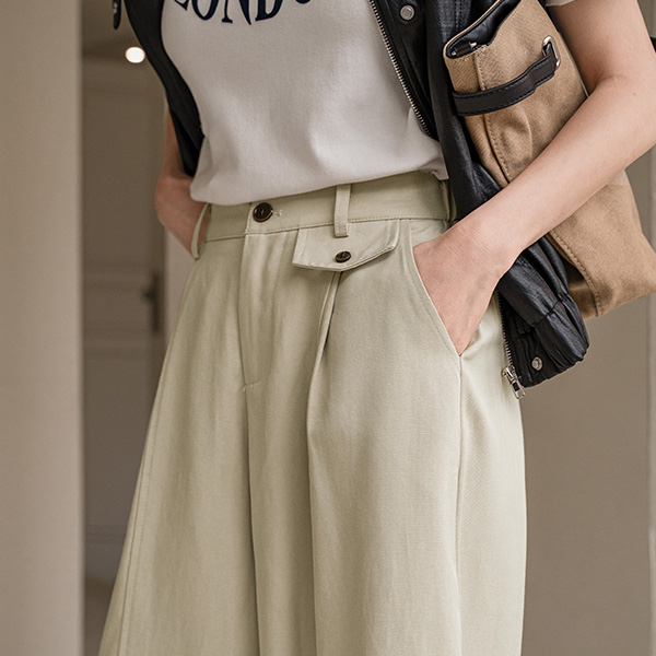 Flap Pocket Wide Pintuck Banding Pants