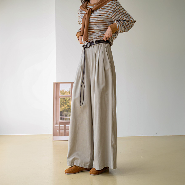 헤이우디 앞핀턱 Banding Pants