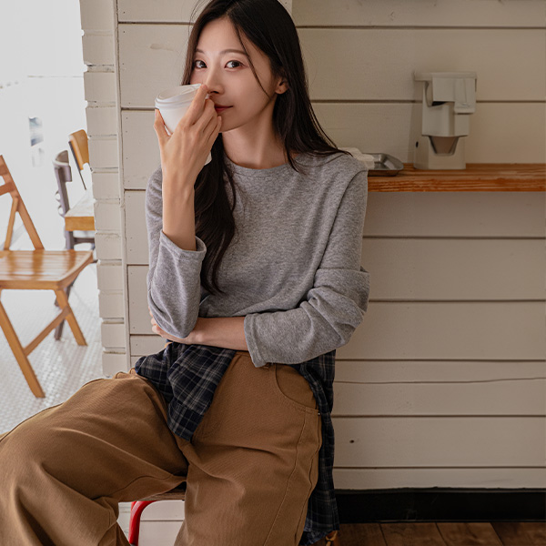 포시즌 Basic Round T-shirt