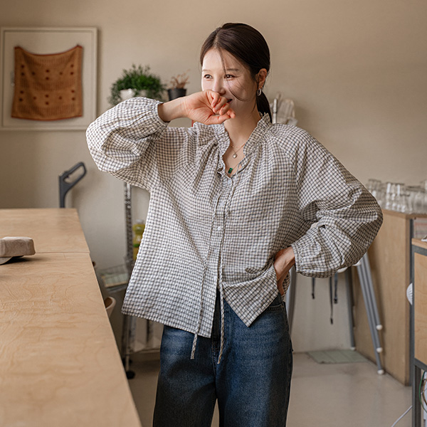 오르라 Freel Check Blouse