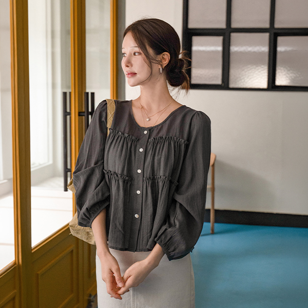 셔링 Round Wrinkles Blouse