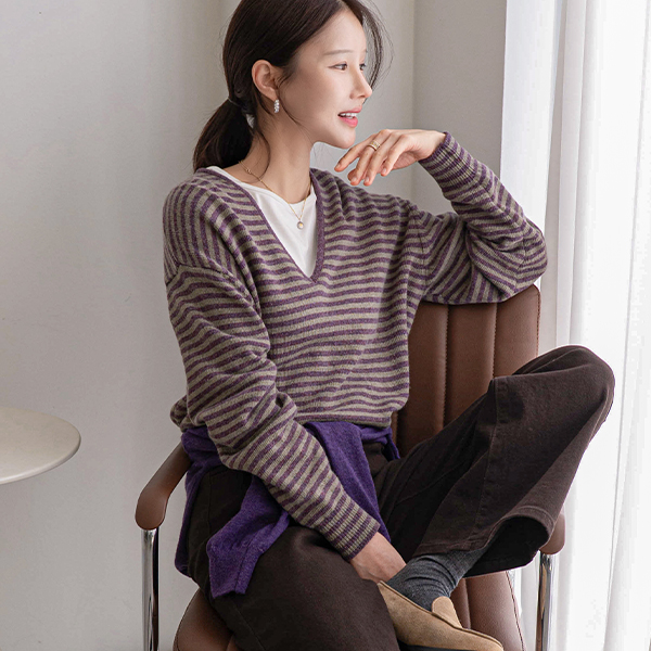 리즈 V-neck Wool Stripe Knitwear