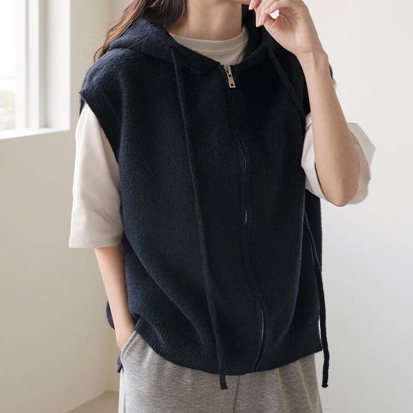 Cozy Hood Vest Zip up