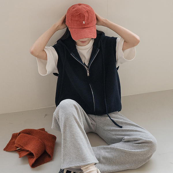 Cozy Hood Vest Zip up