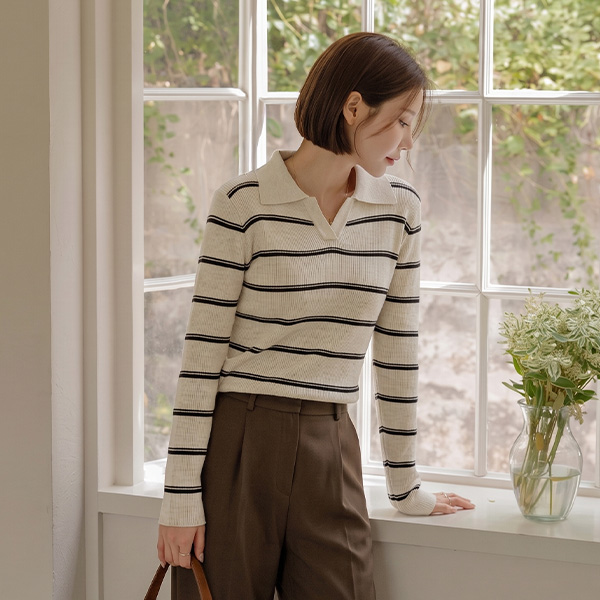 horizontal striped 트임 v Collar Knitwear