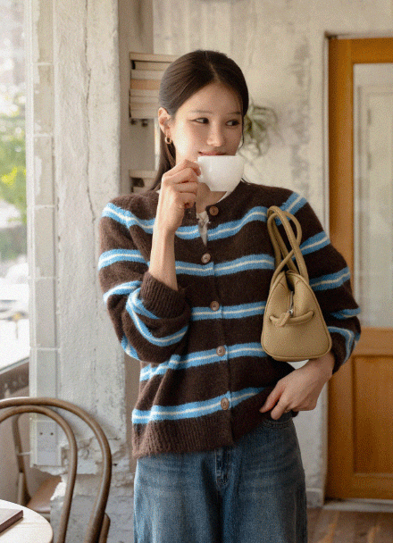 [Special Planning Price] Thick Horizontal Striped Wool Knitwear Cardigan Korea