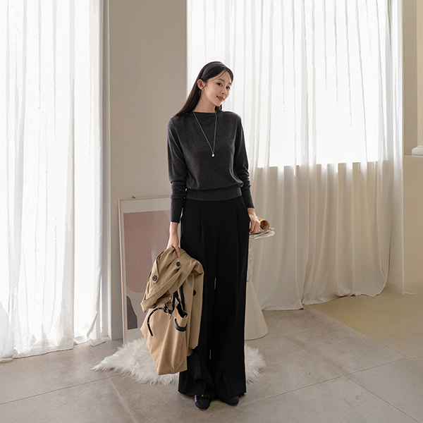 Light Shoulder Button Wool Knitwear