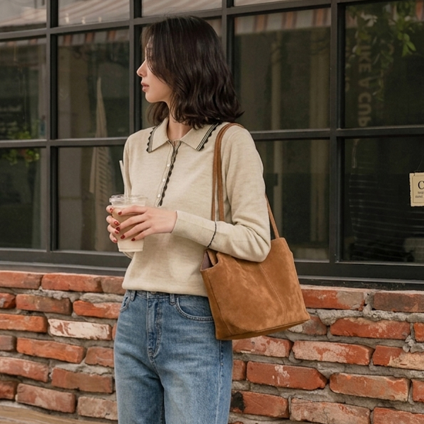 물결 Color Matching 보들 Collar Knitwear