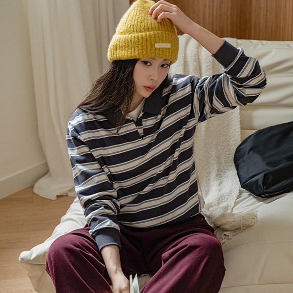 Judie Multi Collar Sweatshirt