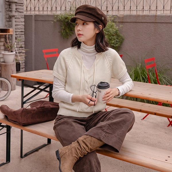 도톰 Twiddle Short-sleeve Knitwear