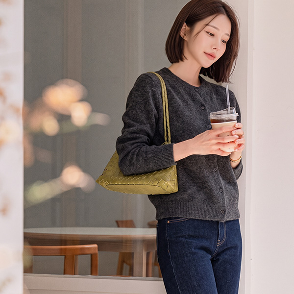 Eiffel Round Soft Cardigan