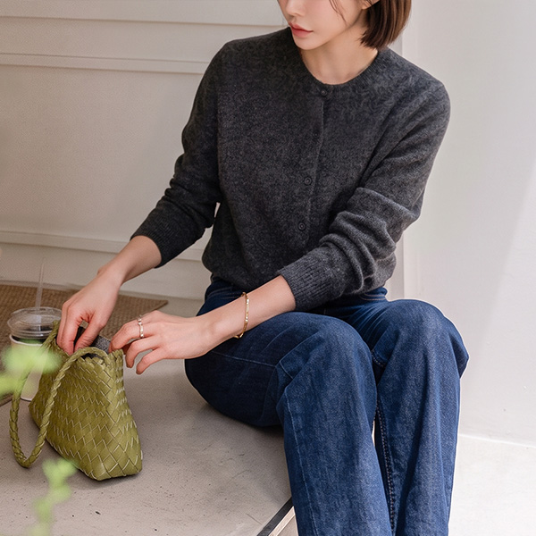 Eiffel Round Soft Cardigan