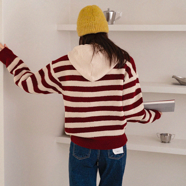 Thick Henry Horizontal Striped Hood