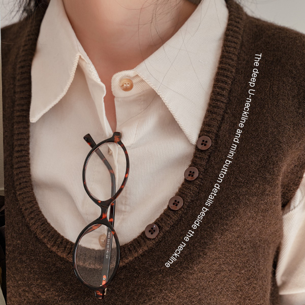 Buttoned deep U-neck Knitwear Vest