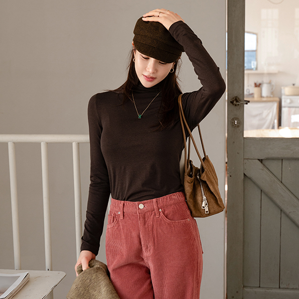 Chewy Tencel Turtleneck T-shirt