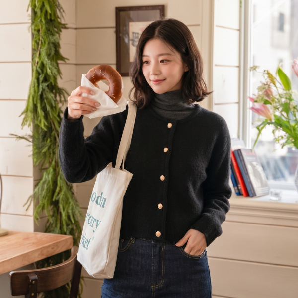 슈리마 금장 버튼 Cardigan