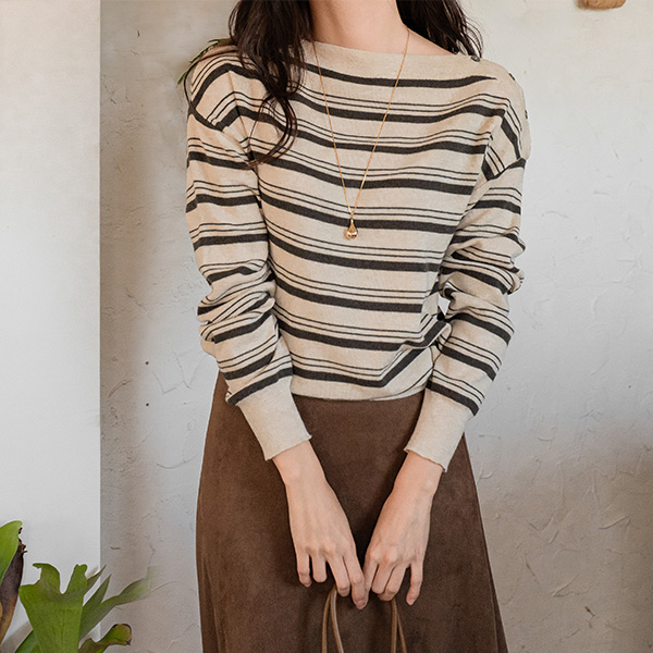 원 숄더버튼 Wool horizontal striped Knitwear