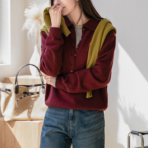 More Button Point Collar Knitwear