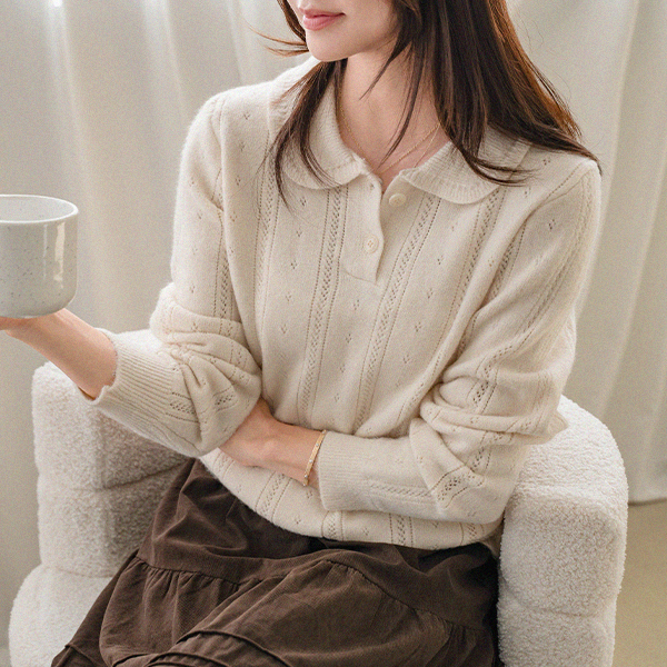 Lovely Punching Silhouette Knitwear