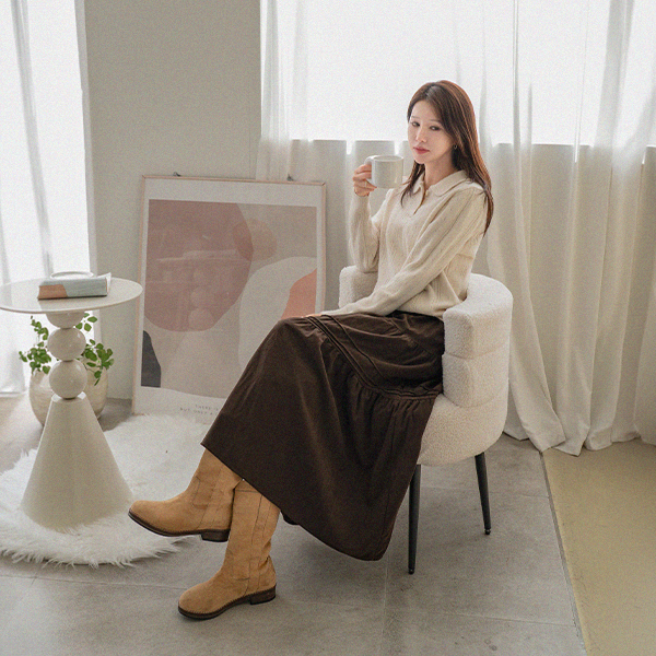 Lovely Punching Silhouette Knitwear