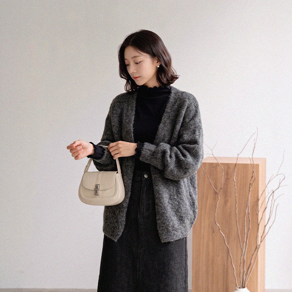 Macaron Cozy Knitwear Cardigan