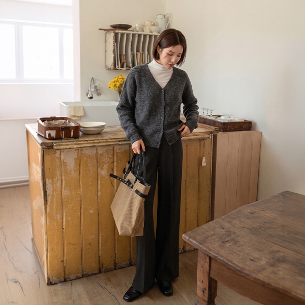 [Special Planning Price] Cozy Balloon Wool Cardigan