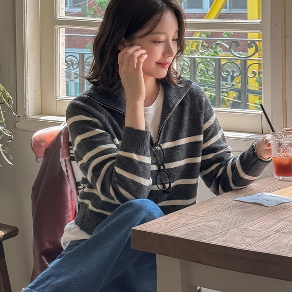 Toureur ZipperWool Horizontal Striped Knitwear