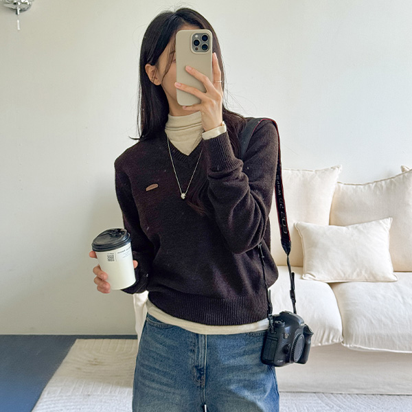 Basic Leder Patch V Knitwear