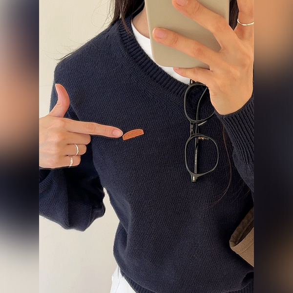 Basic Leder Patch V Knitwear
